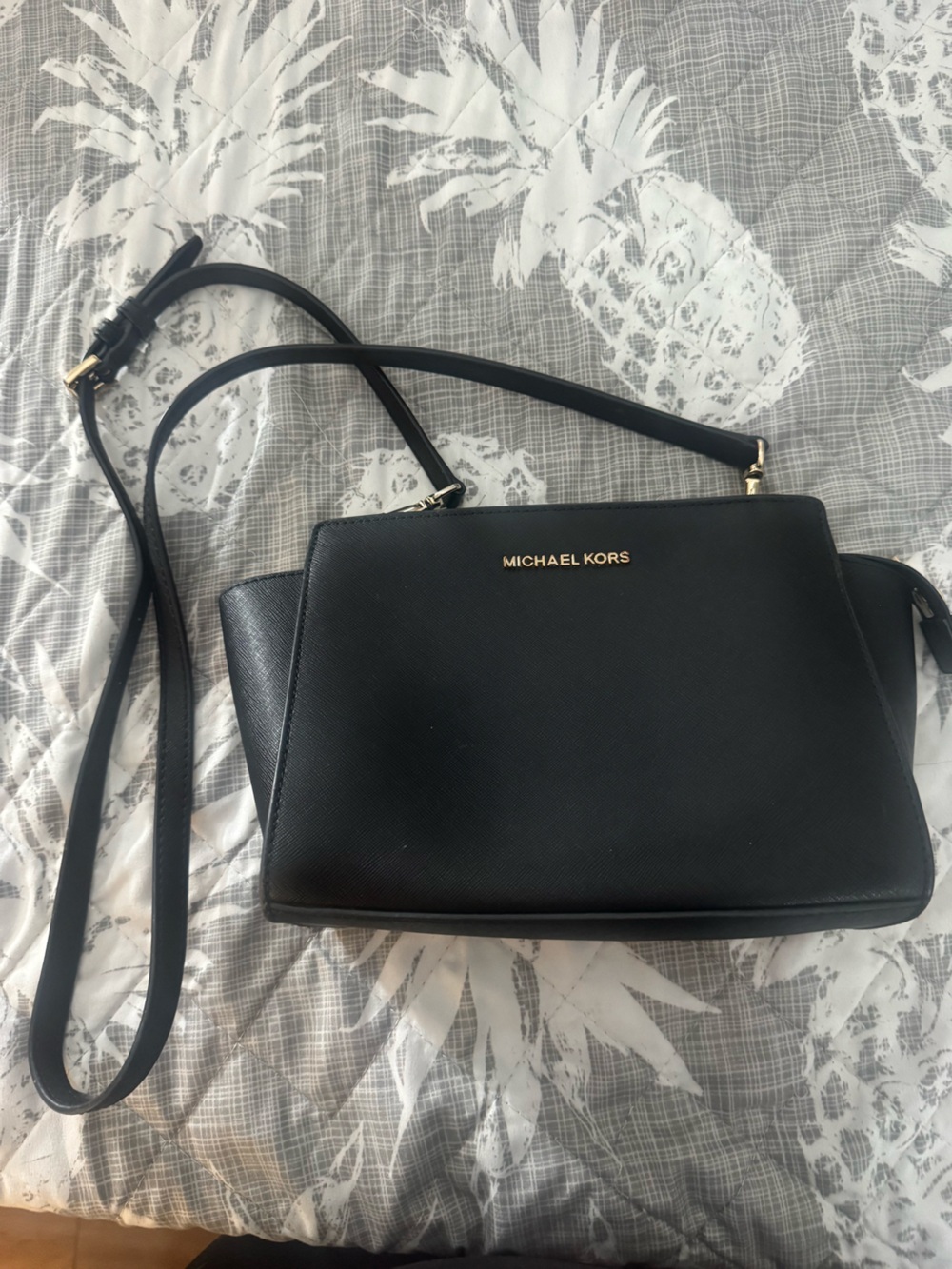 Michael Kors Black Crossbody purse with Gold Hardware